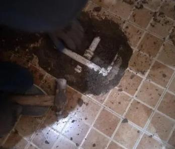 七台河卫生间漏水维修公司为您分享下卫生间渗水如何处理及注意事项