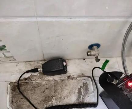 七台河屋顶漏水维修公司分享下卫生间漏水的危害及解决方法